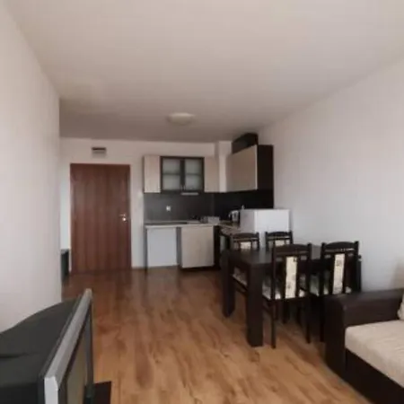 Royal Palm * سفيتي فلاس